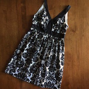 Loft black and white dress 6